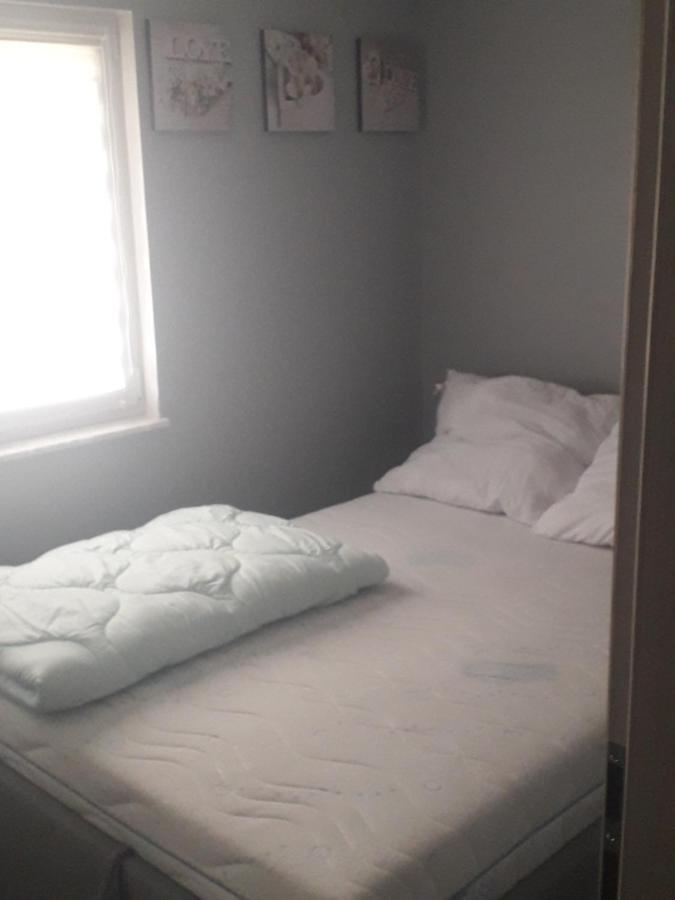 Hacjenda Lesny Zaulek Apartment Wlodawa Luaran gambar